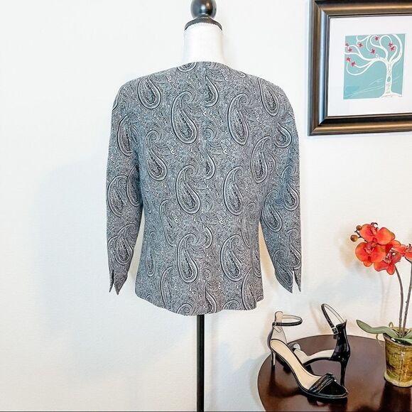 🍋 Doncaster • Single Button Black & White Paisley Pattern Blazer Jacket - Picture 4 of 9